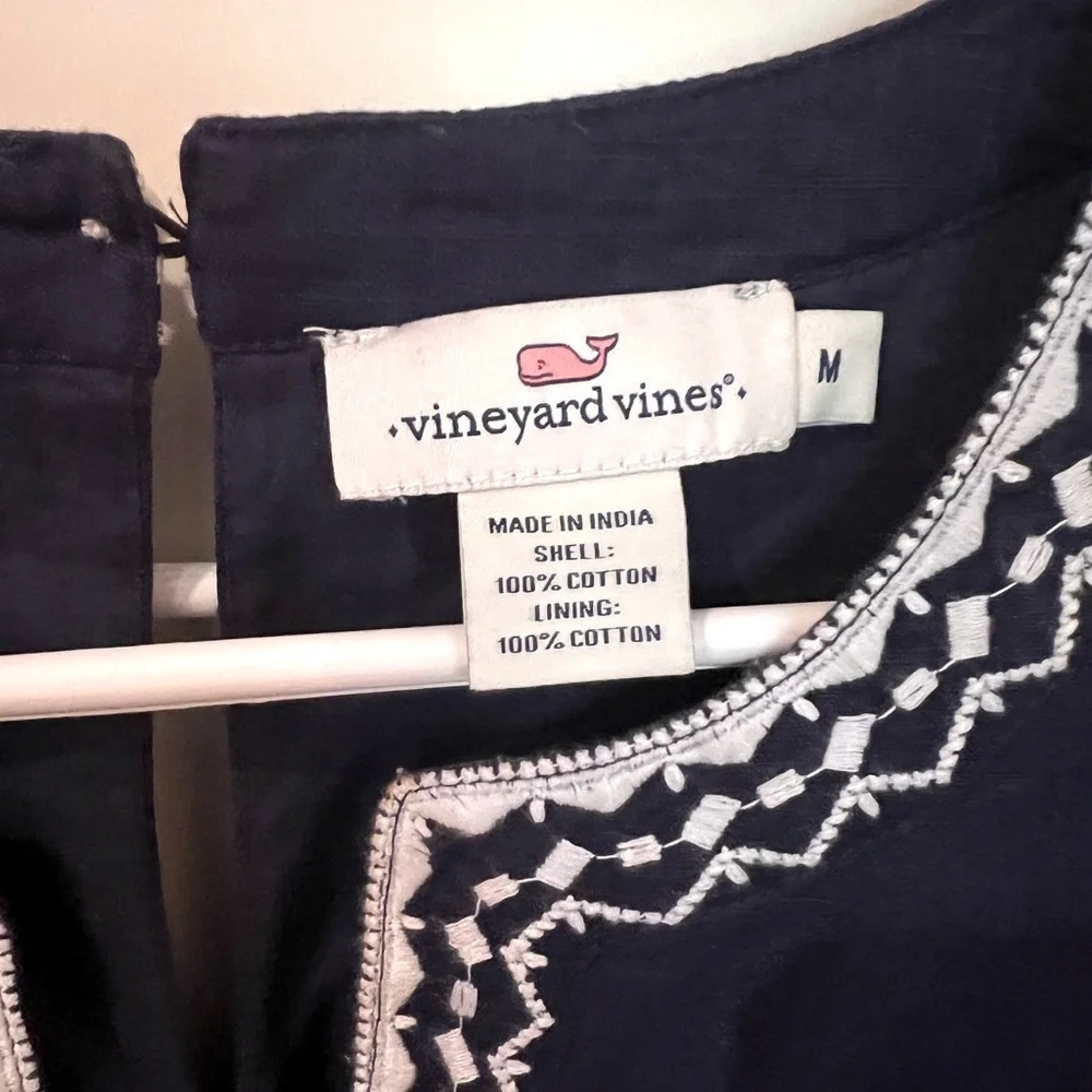 Vineyard Vines Shift Dress size Medium - Picture 2 of 3